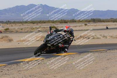 media/Dec-17-2022-SoCal Trackdays (Sat) [[224abd9271]]/Turn 9 Inside (1pm)/